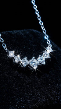 Zizara Lumière Necklace — 1.7CT Moissanite Pendant · Platinum Plated · 925 Silver
